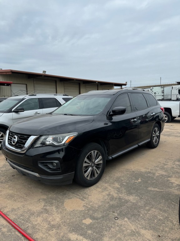 2018 Nissan Pathfinder Image 3