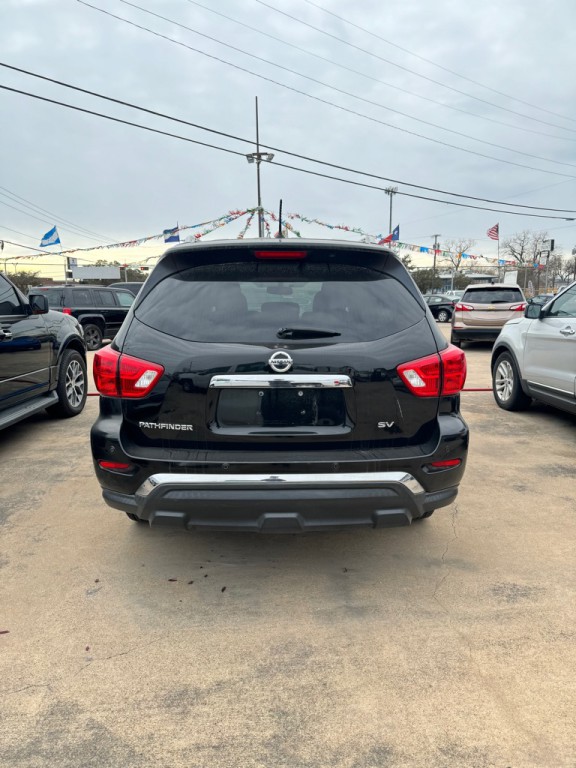 2018 Nissan Pathfinder Image 5