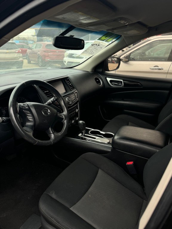 2018 Nissan Pathfinder Image 6