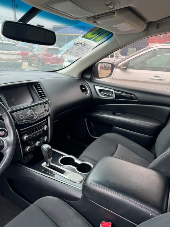 2018 Nissan Pathfinder Image 7