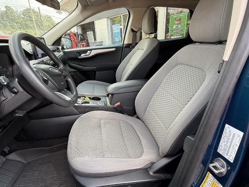 2020 Ford Escape Image 15