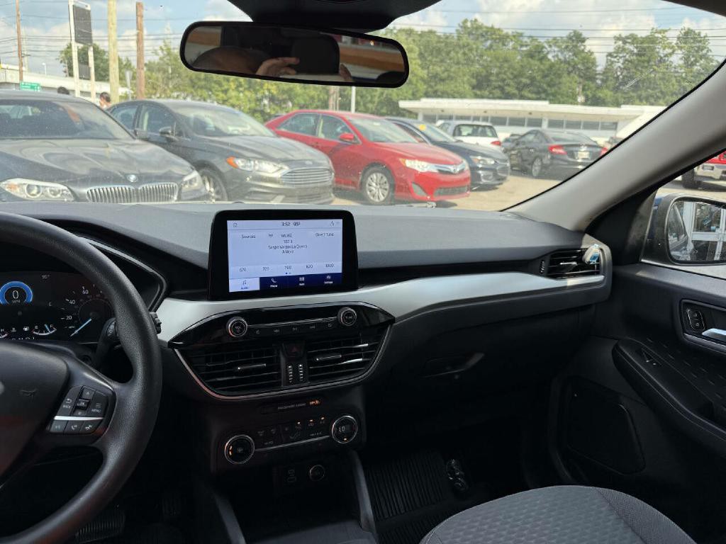 2020 Ford Escape Image 22