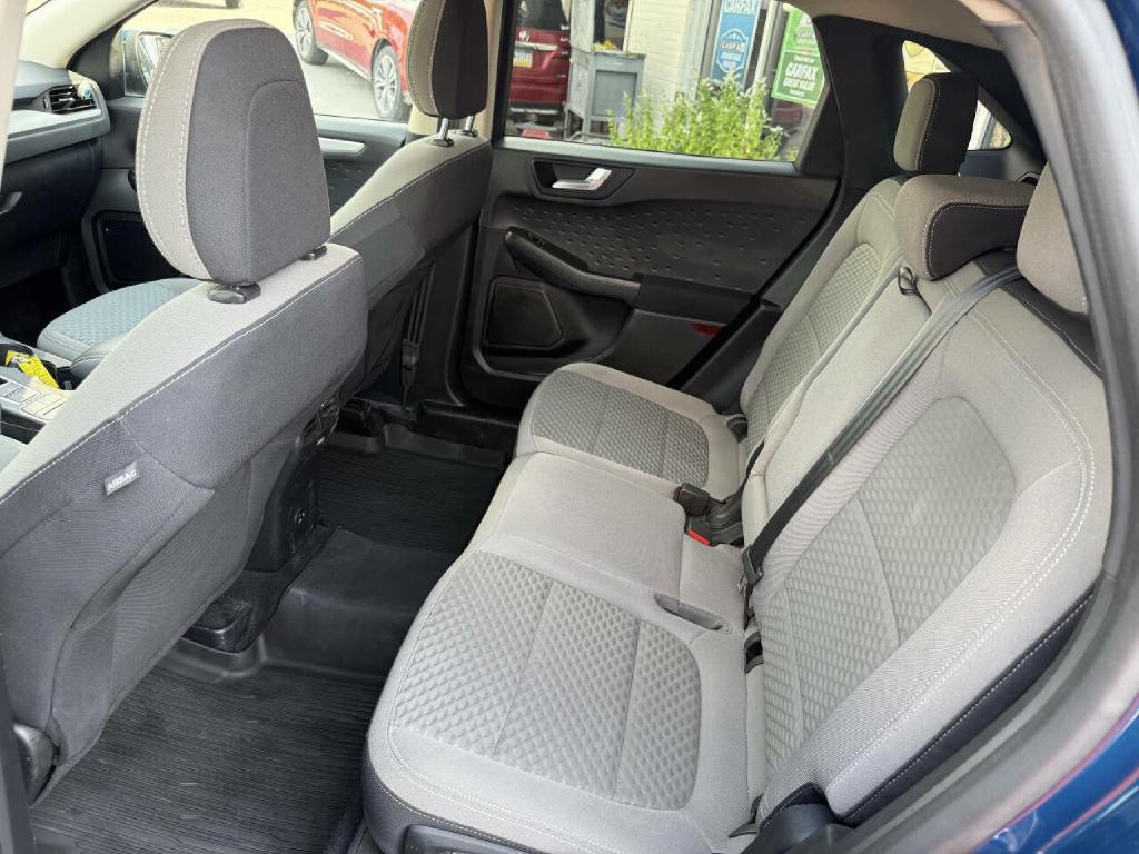 2020 Ford Escape Image 28