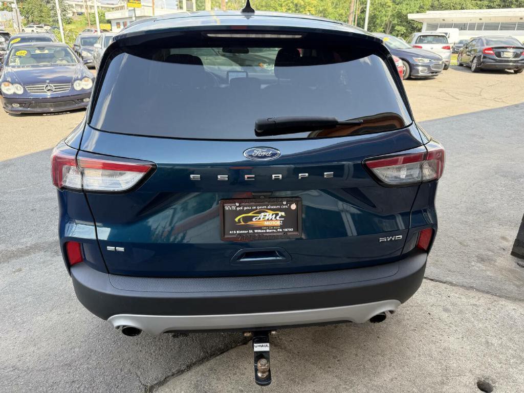 2020 Ford Escape Image 32