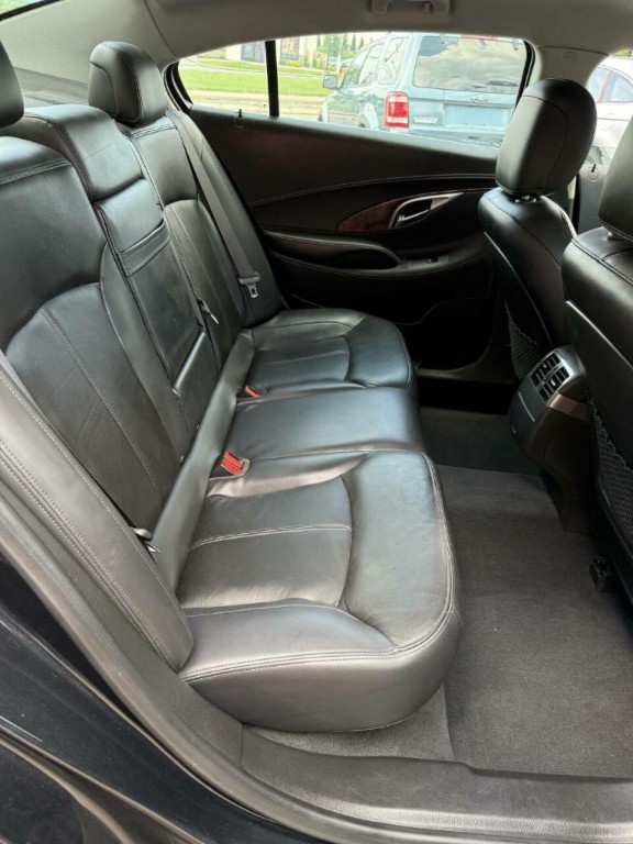 2012 Buick Lacrosse Image 25