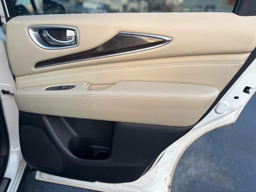 2015 INFINITI QX60 Image 38