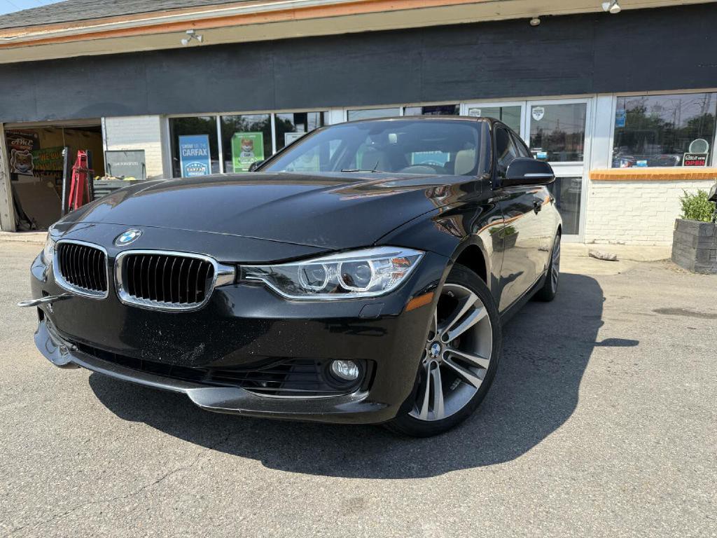 2015 BMW 3 Series Image 5
