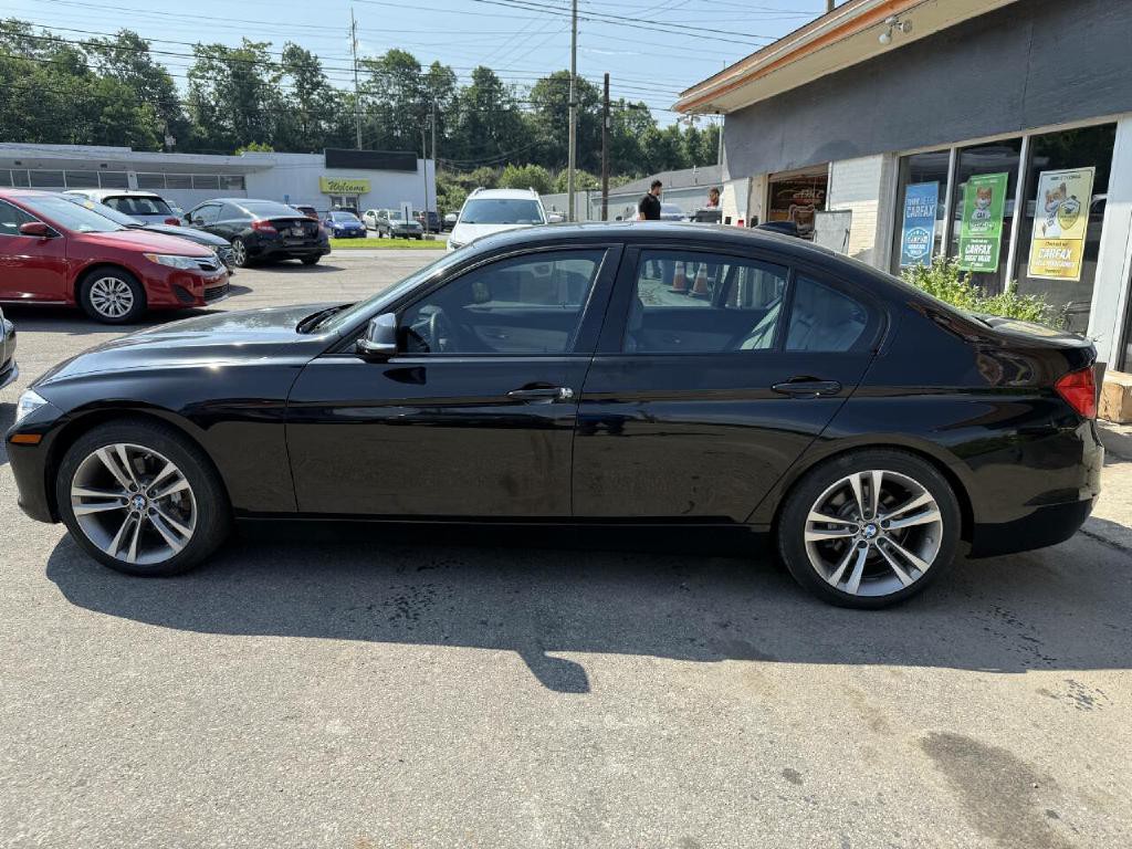 2015 BMW 3 Series Image 7