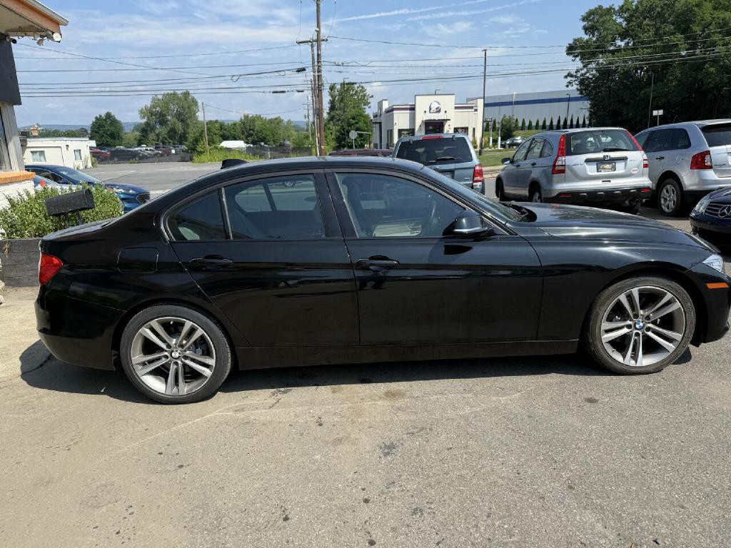 2015 BMW 3 Series Image 8