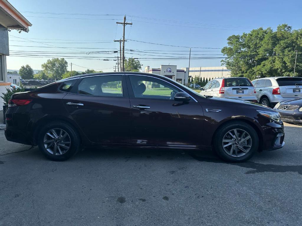 2020 Kia Optima Image 10