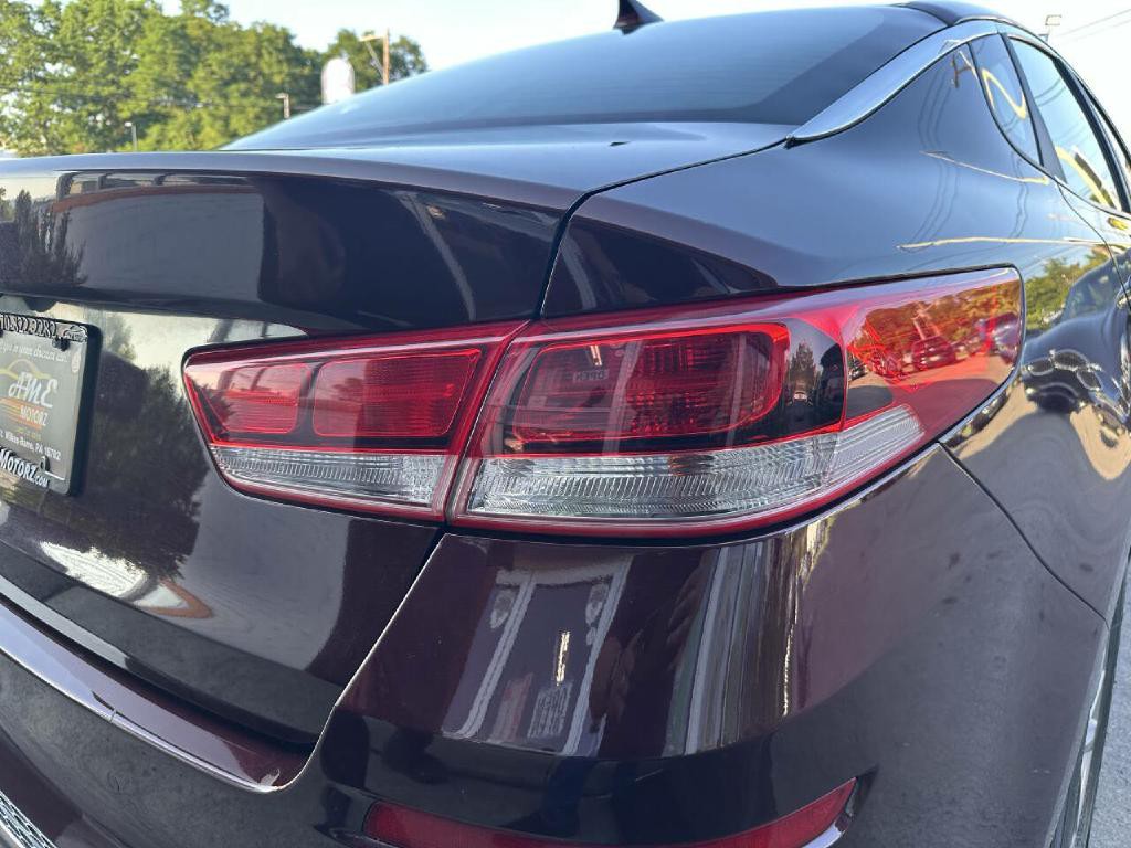 2020 Kia Optima Image 15