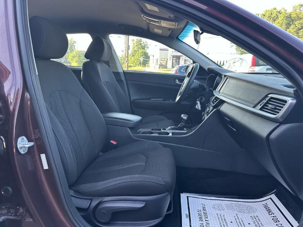 2020 Kia Optima Image 20