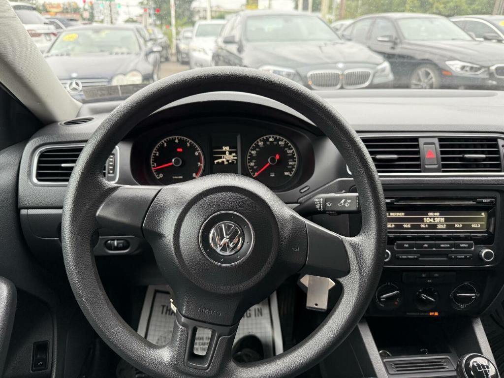 2014 Volkswagen Jetta Image 22