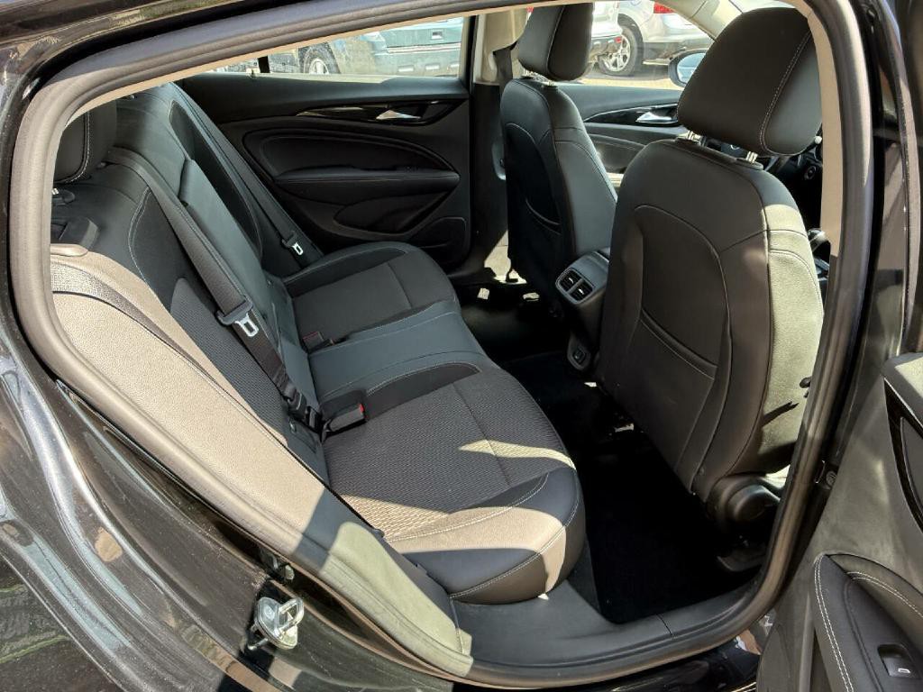 2018 Buick Regal Image 25