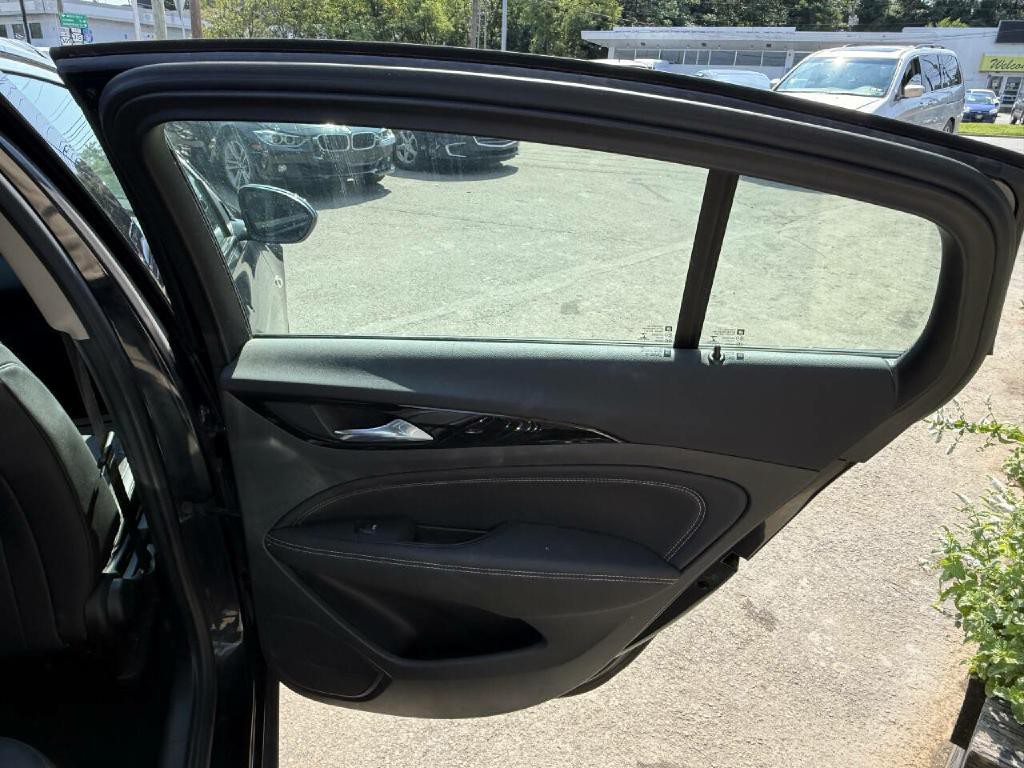 2018 Buick Regal Image 26