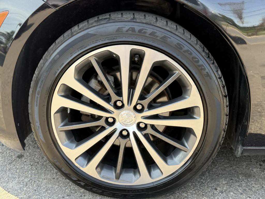 2018 Buick Regal Image 32