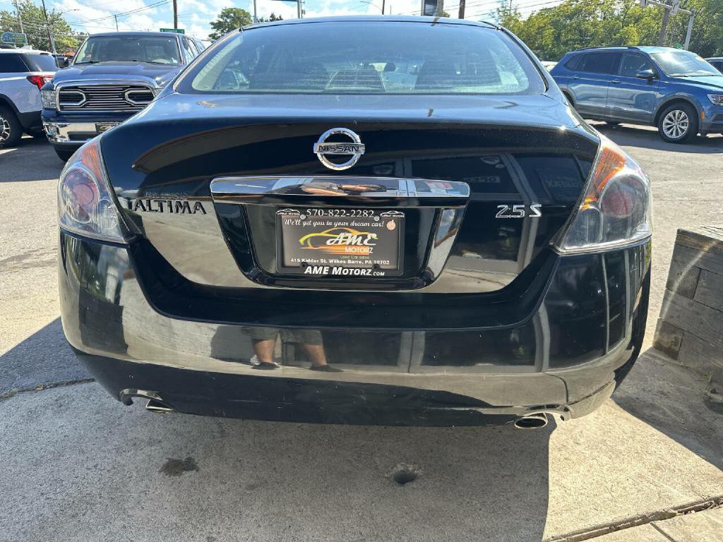 2009 Nissan Altima Image 13
