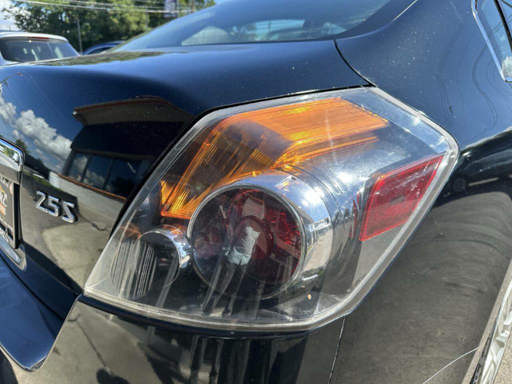 2009 Nissan Altima Image 27