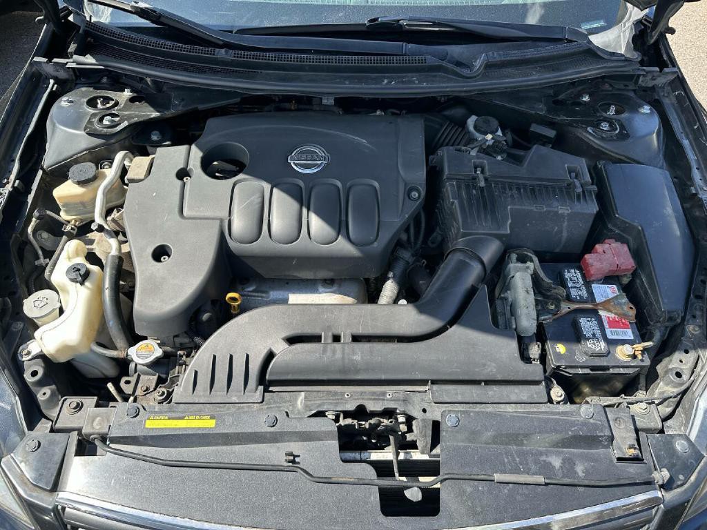 2009 Nissan Altima Image 56