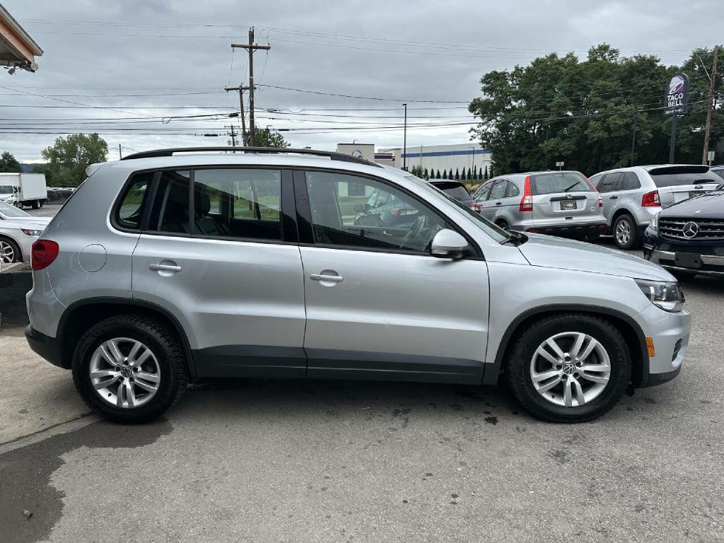 2017 Volkswagen Tiguan Image 13