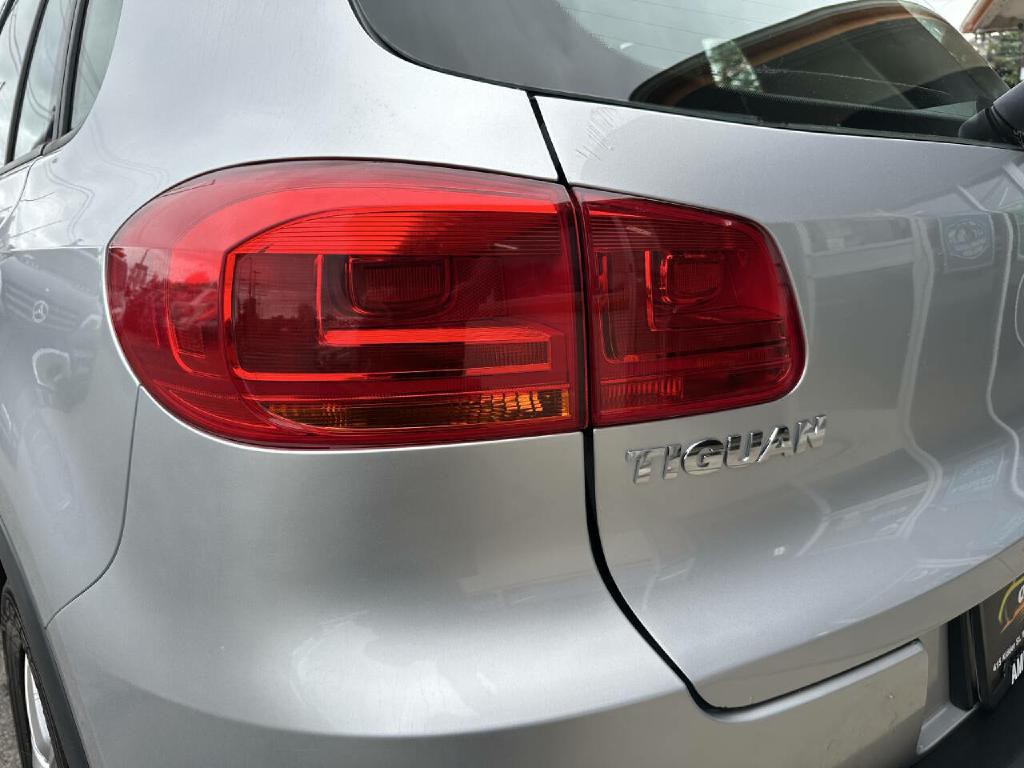 2017 Volkswagen Tiguan Image 21