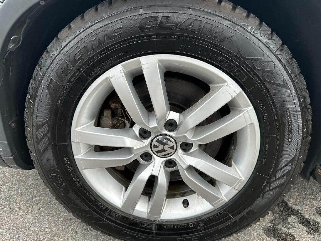 2017 Volkswagen Tiguan Image 41