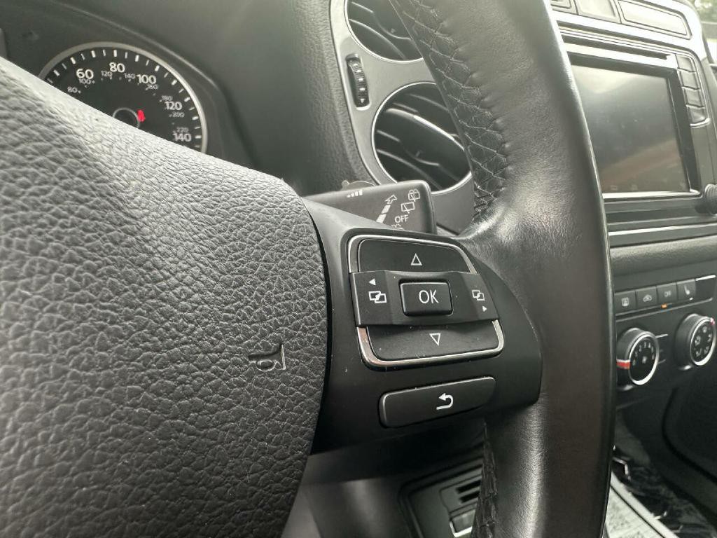 2017 Volkswagen Tiguan Image 47