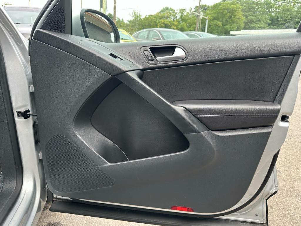 2017 Volkswagen Tiguan Image 59