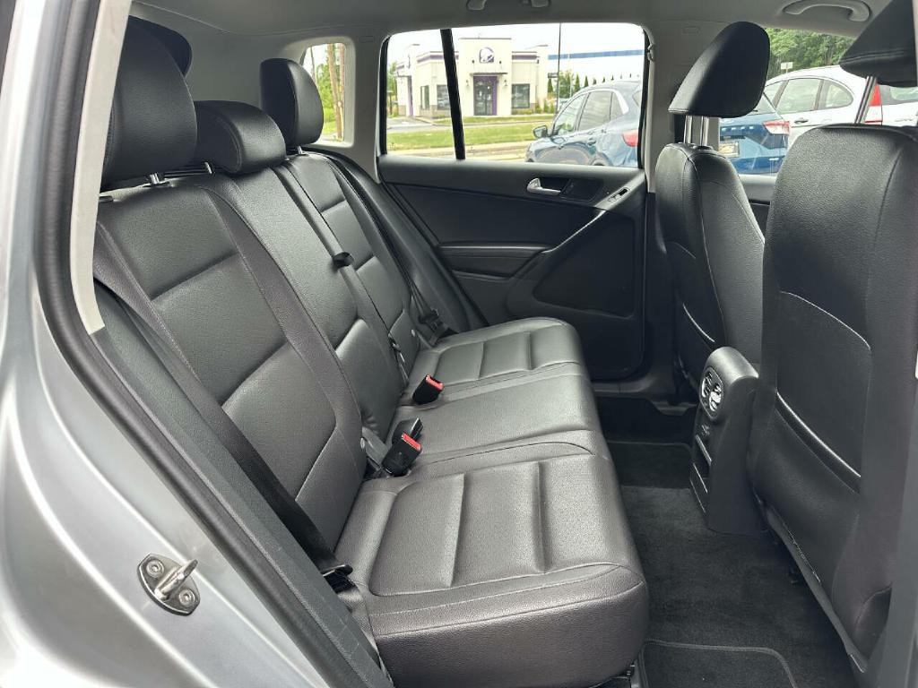 2017 Volkswagen Tiguan Image 62