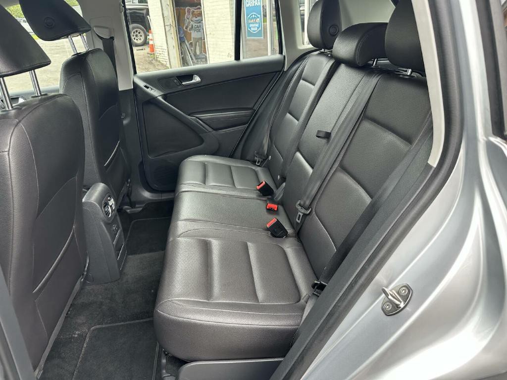 2017 Volkswagen Tiguan Image 64