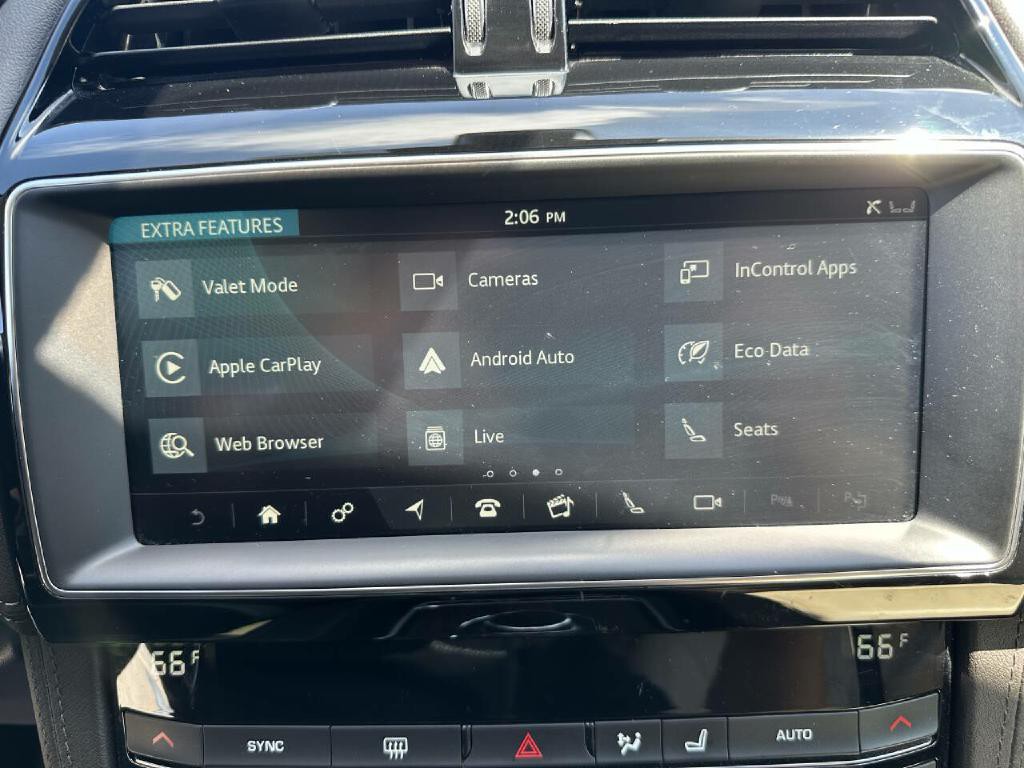 2019 Jaguar F-PACE Image 81