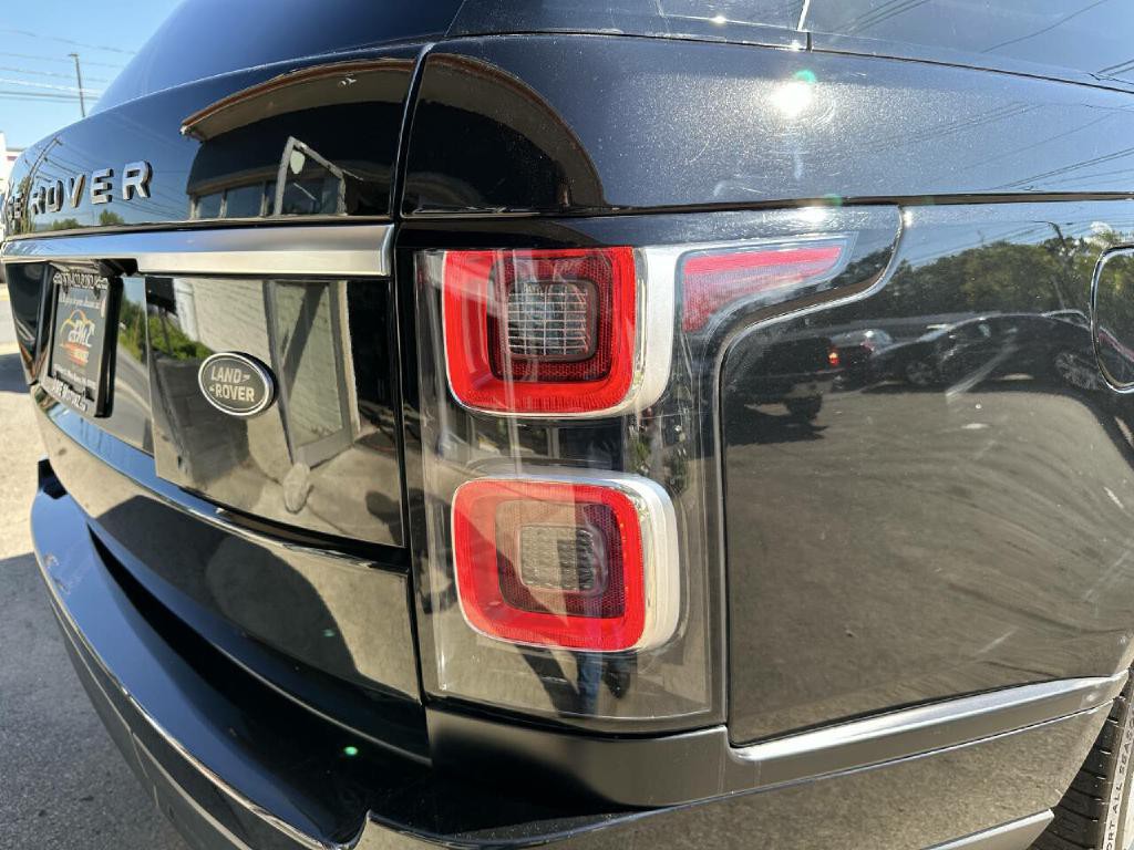 2020 Land Rover Range Rover Image 40