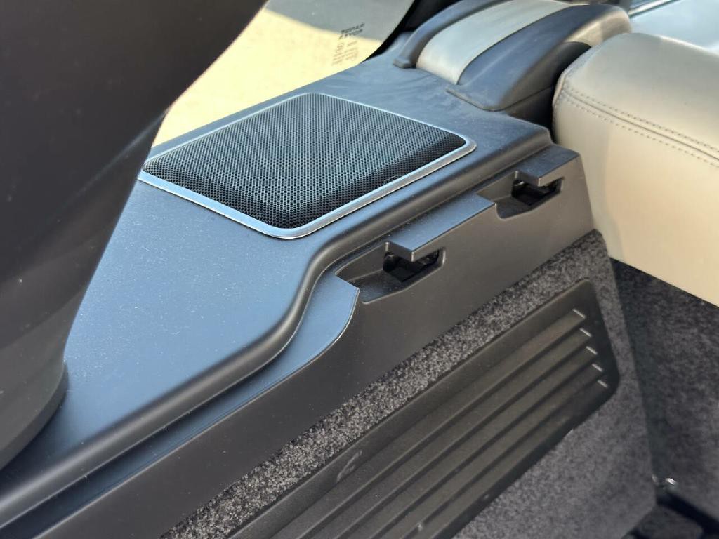 2020 Land Rover Range Rover Image 49