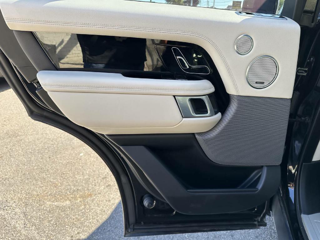 2020 Land Rover Range Rover Image 64