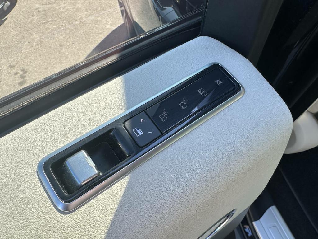 2020 Land Rover Range Rover Image 66