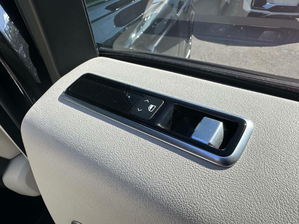 2020 Land Rover Range Rover Image 73