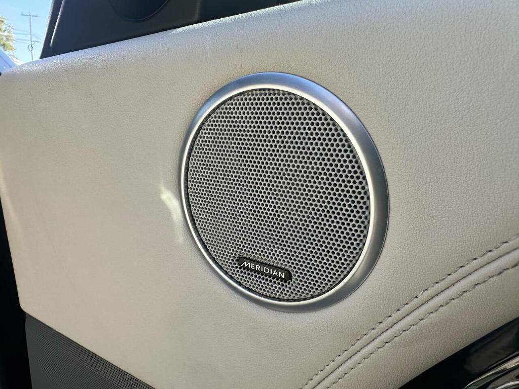 2020 Land Rover Range Rover Image 76