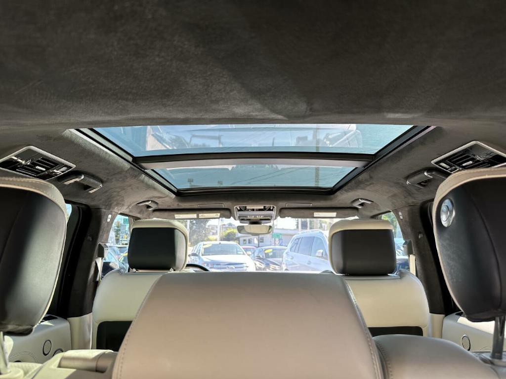2020 Land Rover Range Rover Image 90