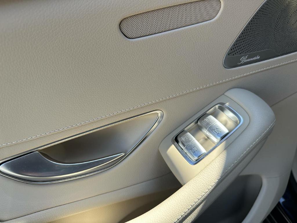 2014 Mercedes-Benz S-Class Image 42