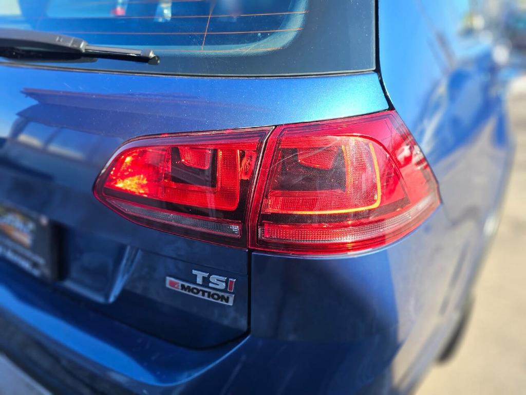 2017 Volkswagen Golf Image 27