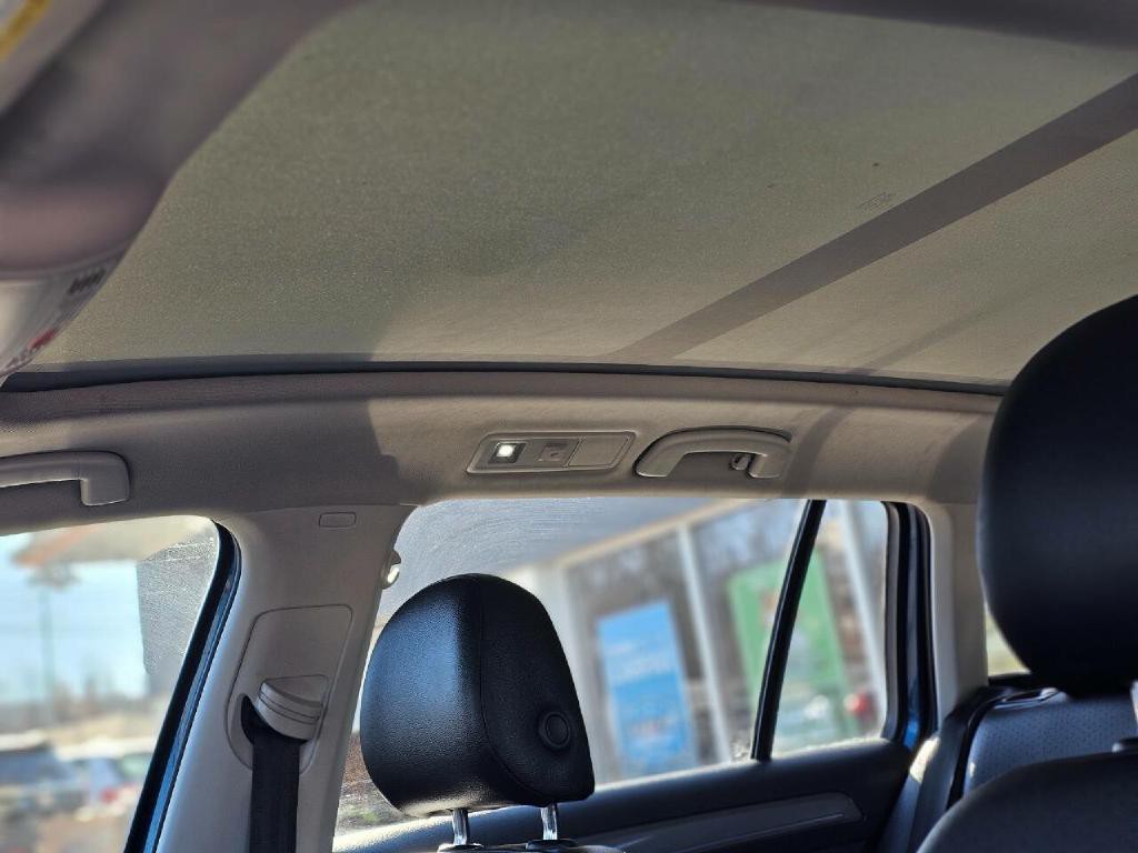 2017 Volkswagen Golf Image 35