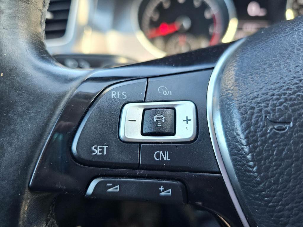 2017 Volkswagen Golf Image 51