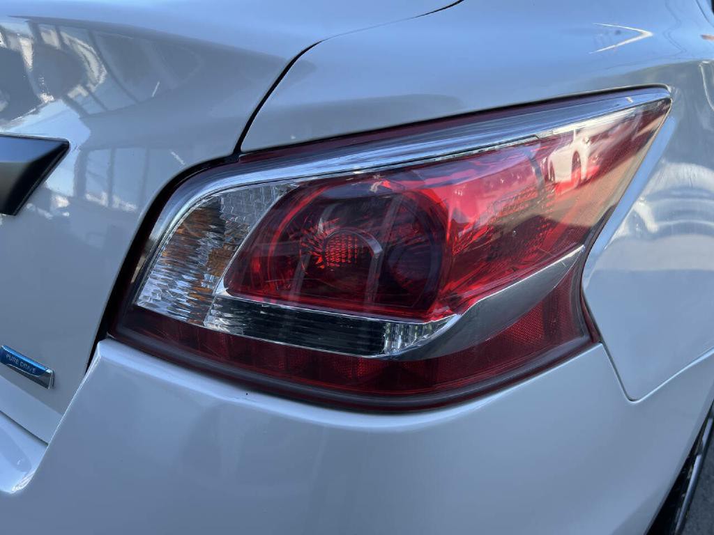 2013 Nissan Altima Image 20