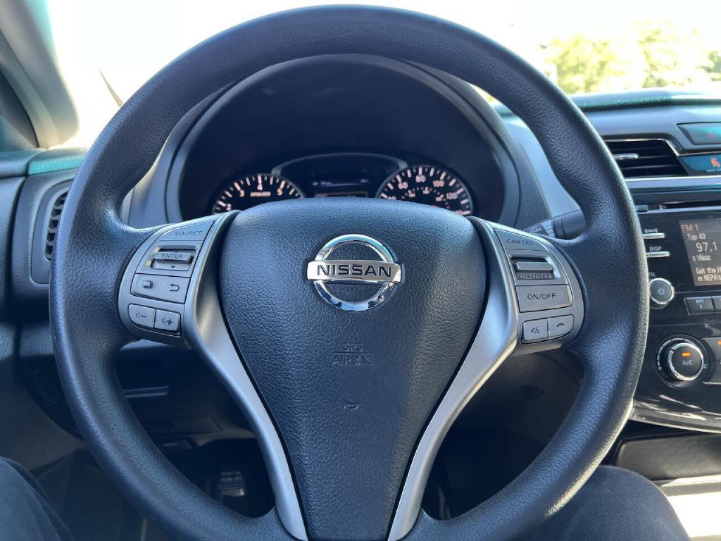 2013 Nissan Altima Image 36