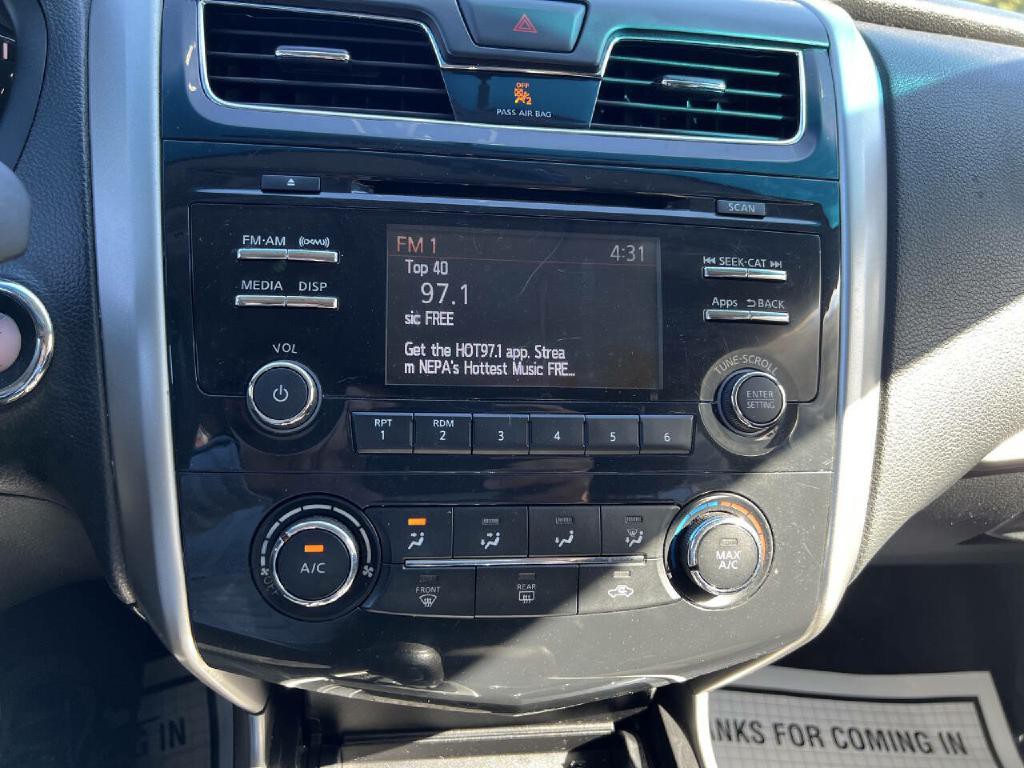 2013 Nissan Altima Image 40