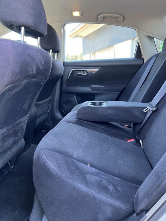 2013 Nissan Altima Image 42