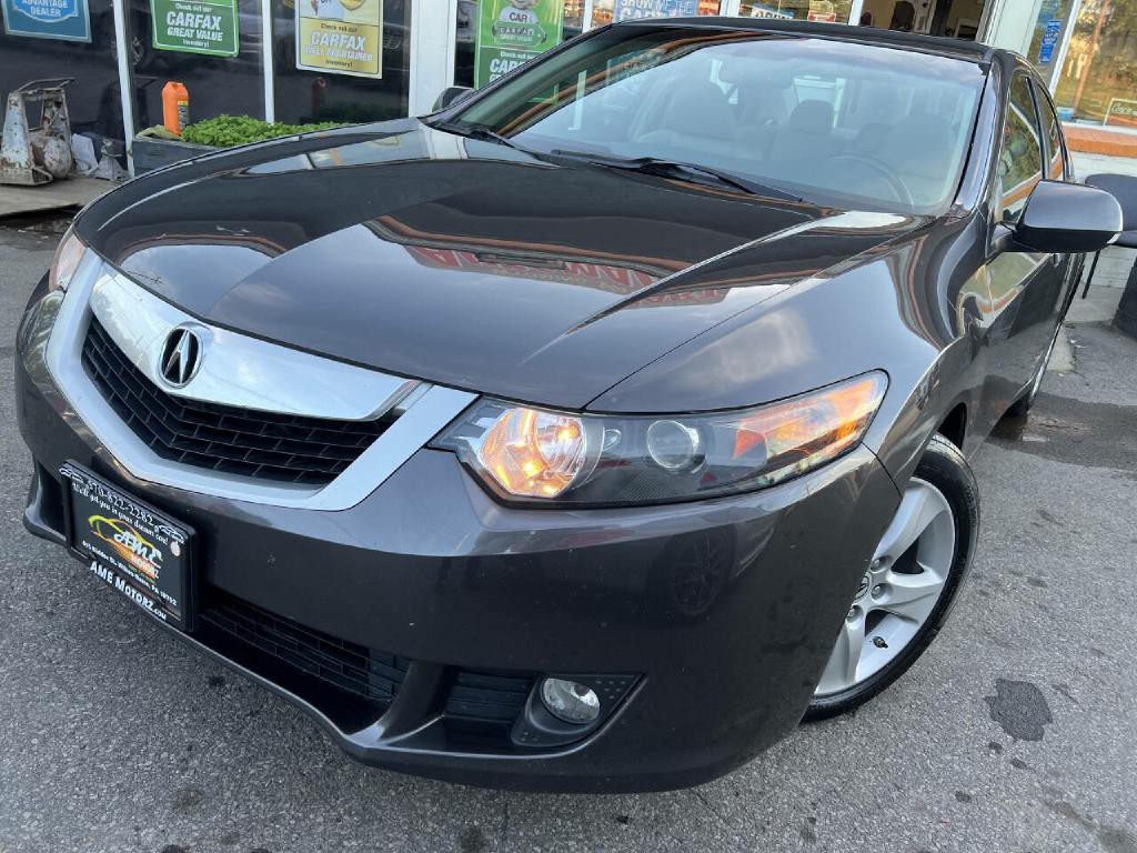 2010 Acura TSX Image 2
