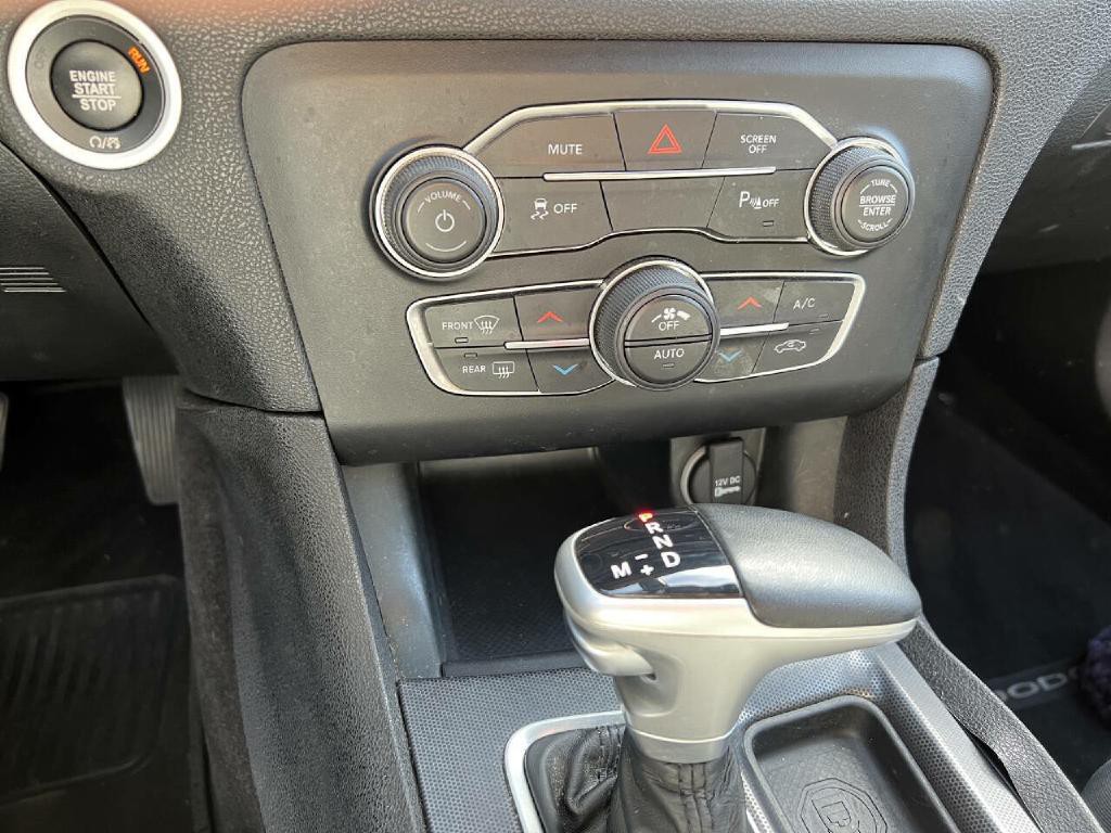 2017 Dodge Charger Image 23