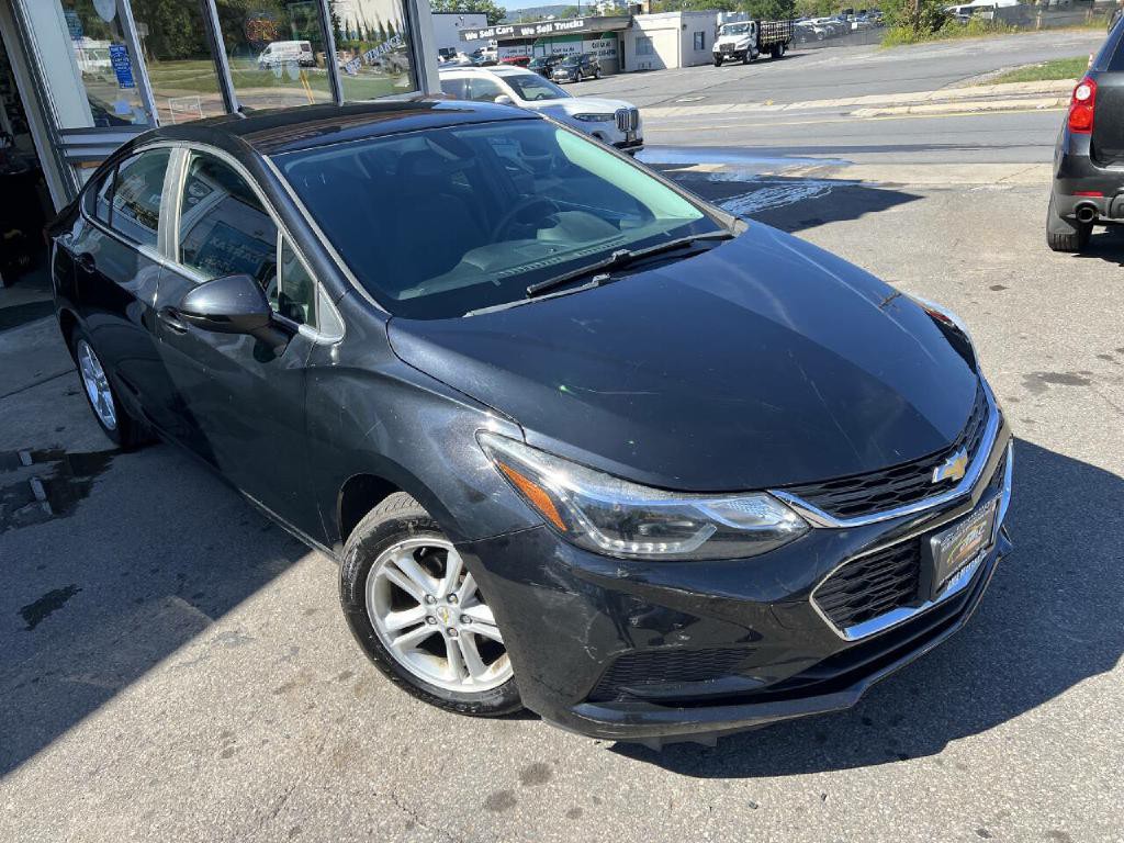 2016 Chevrolet Cruze Image 4