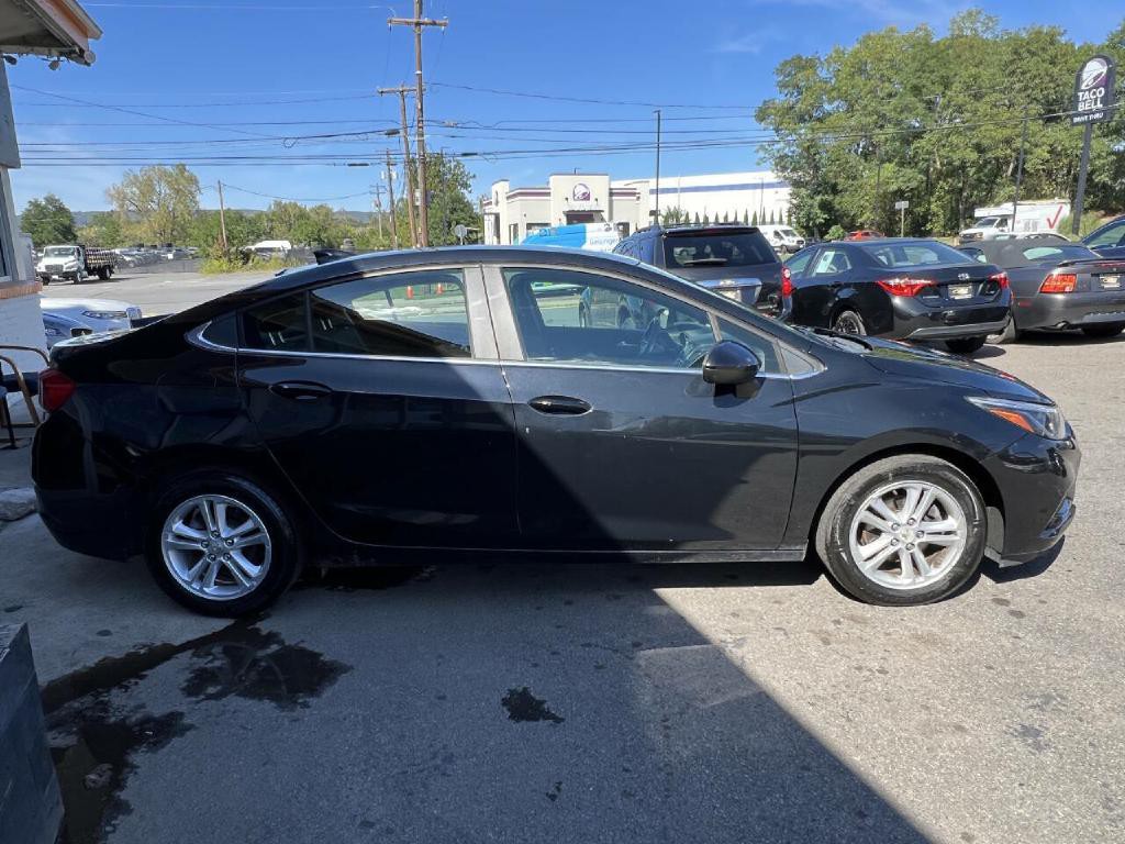 2016 Chevrolet Cruze Image 12